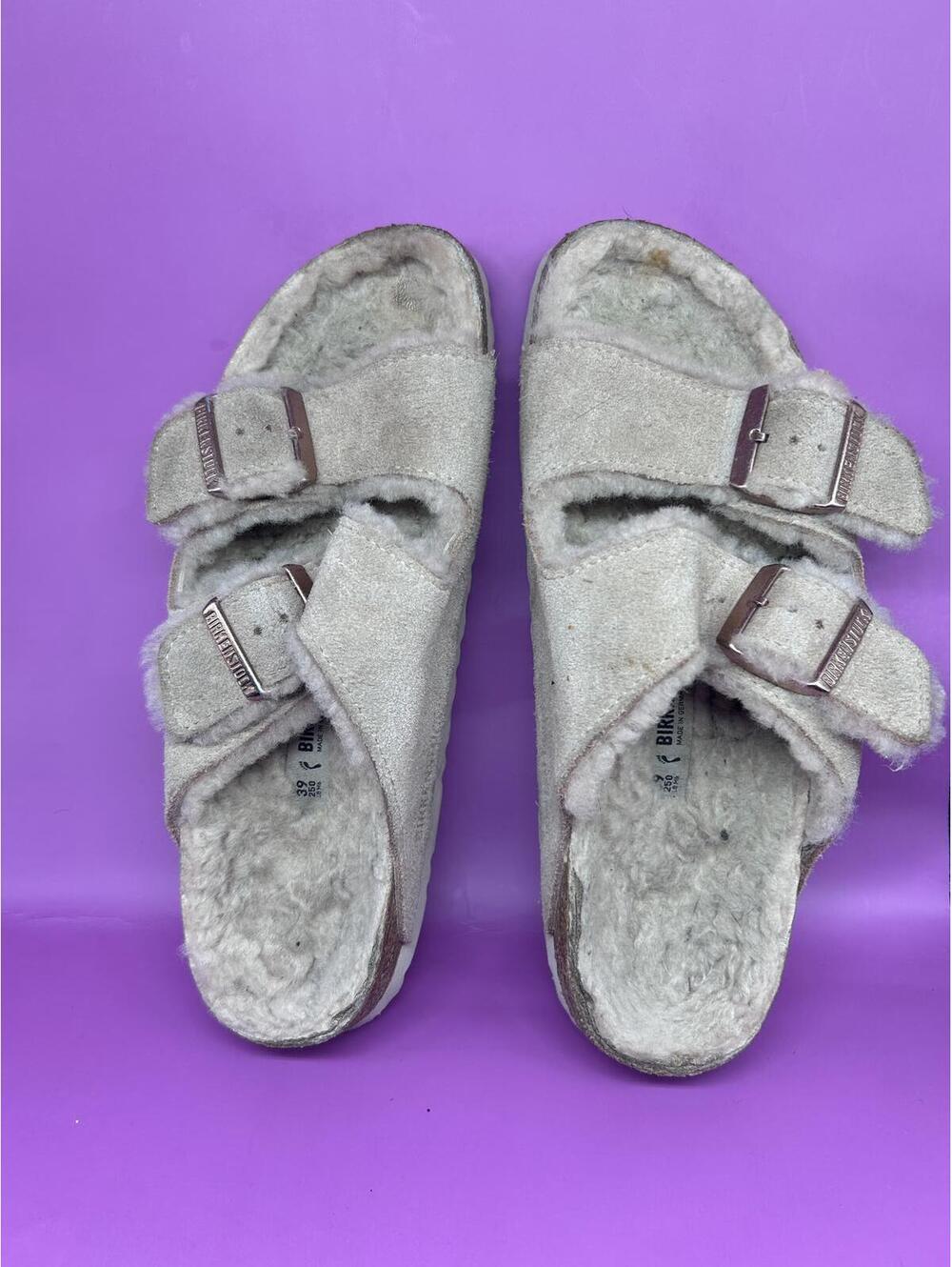 BIRKENSTOCK Arizona Shearling Suede Sandals - Stone Coin - 40 / 8.5 - Picture 3 of 9